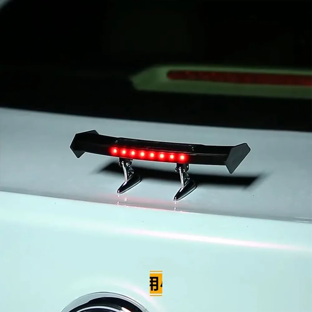 Питание от солнечной батареи Автомобильный задний фонарь светодиодный мигающий
