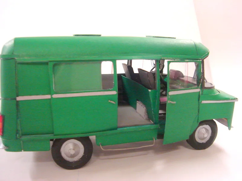 

1:25 Polish mini bus Nysa 522 Towos paper model handmade DIY paper cutting hobby collection