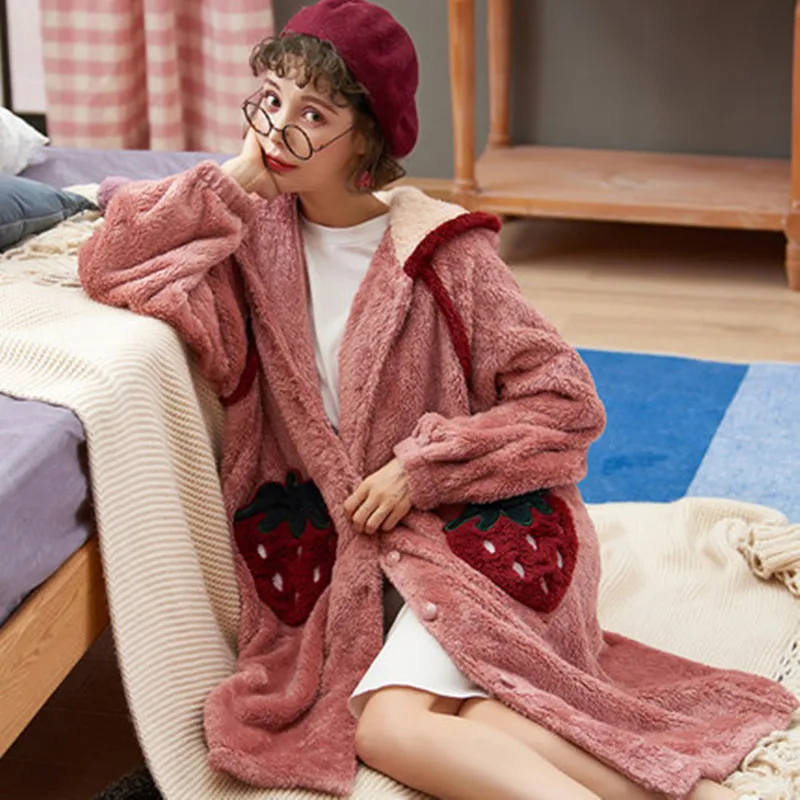 Зимнее платье женская пижама на осень и зиму утепленная теплая одежда из