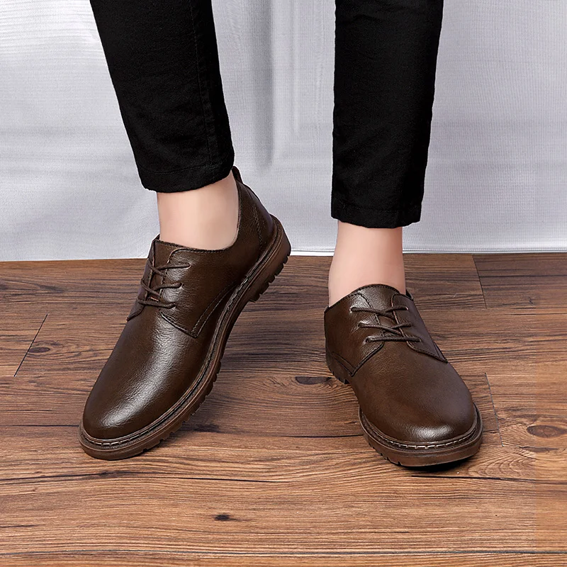 

Men Shoes lace up Brogue Casual Shoes Men comfortable outdoor Genuine Leather Shoes Work Business Casual Sneakers men