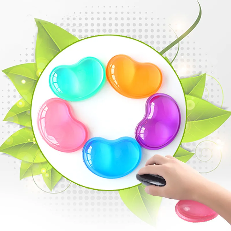 Силиконовая подушка для мыши в форме сердца с прозрачными кристаллами