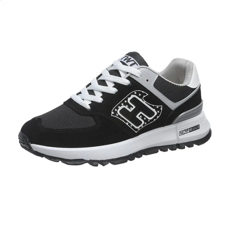 

H Male sneakers Women Casual Shoes Fashion Breathable Walking Mesh Flat Shoes Woman Sneakers 2021 Tennis Feminino Female Shoes