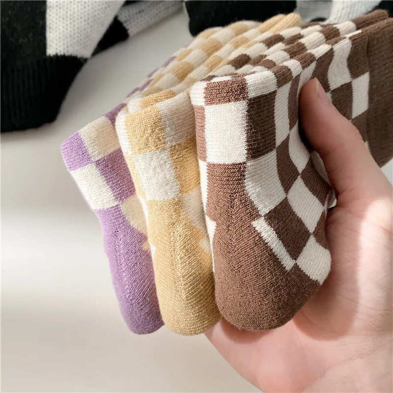 5Pairs/lot New Witner Thick Warm Wool Women Checkerboard Socks Geometric Checkered Socks  Hip Hop Cotton Unisex Towel Socks