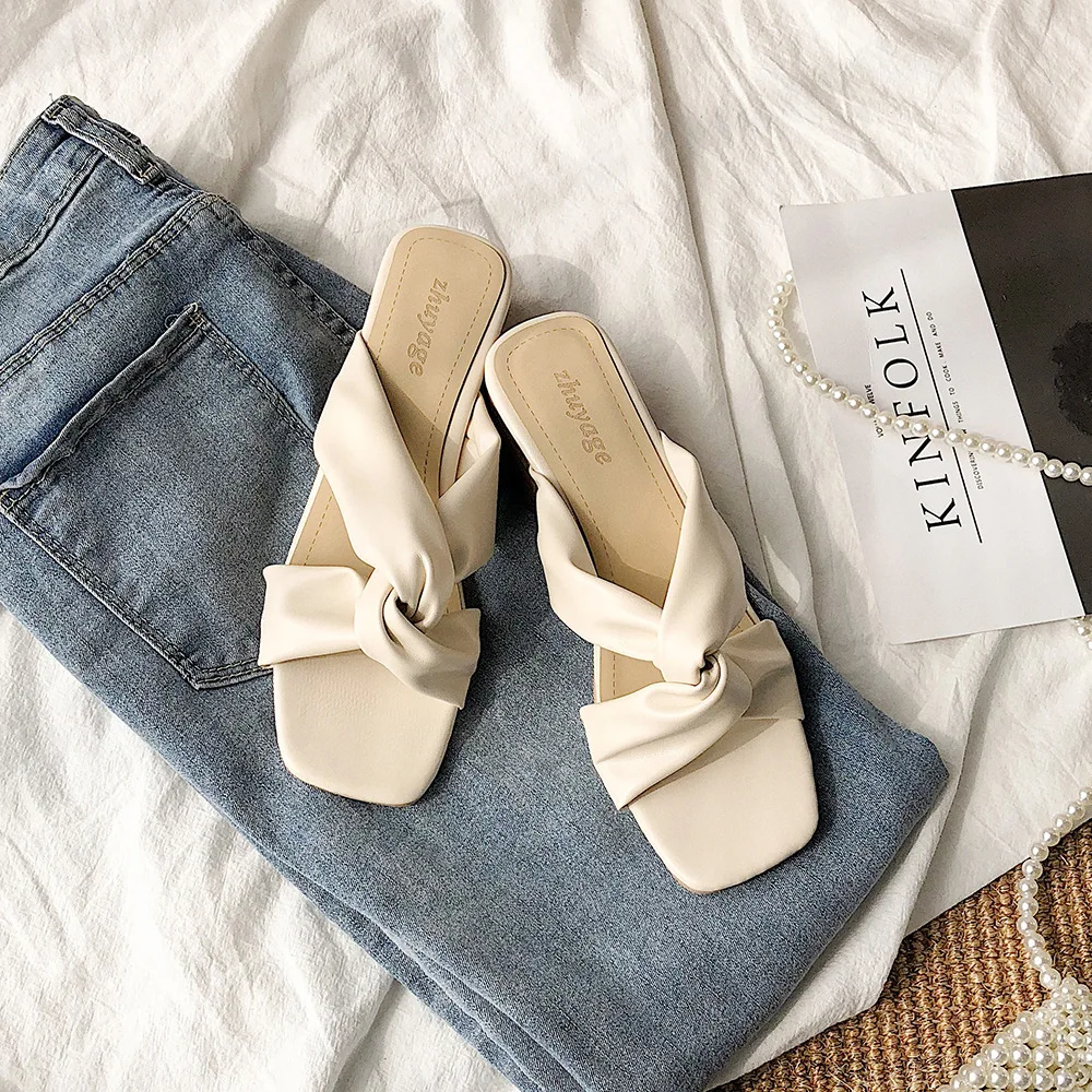 Женские летние сандалии на толстом каблуке с перекрестной шнуровкой Удобные