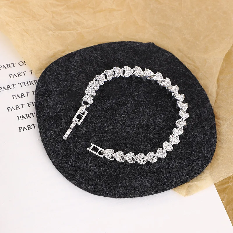 

New European and American Roman Crystal Zircon Bracelet