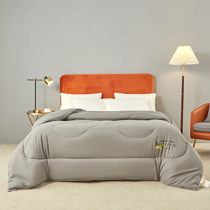 

Однотонное зимнее стеганое одеяло, 150x200 см