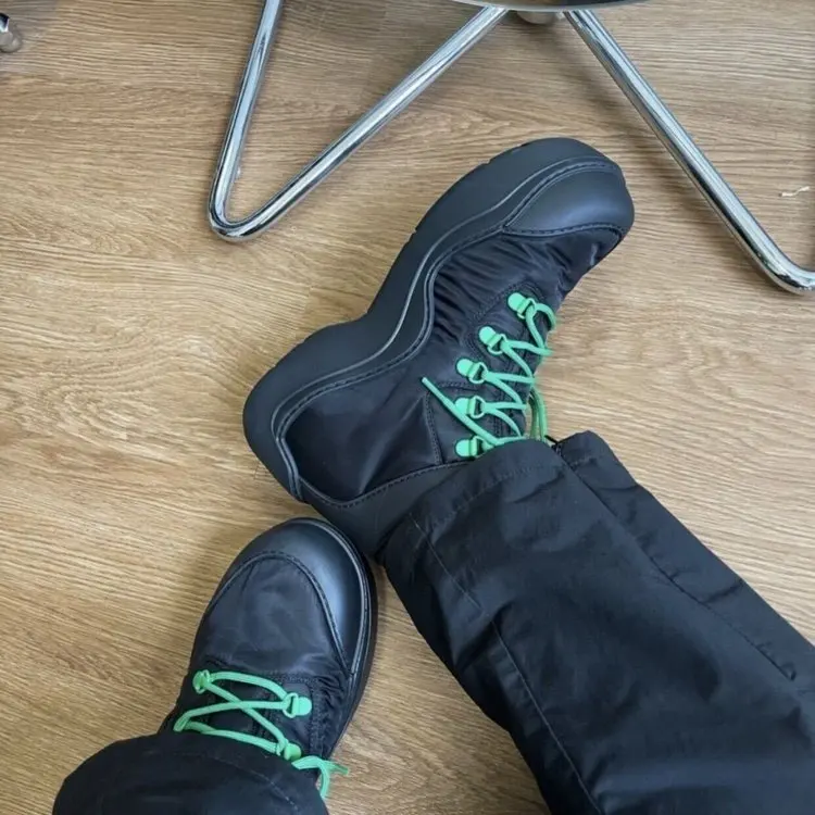 Женские Зеленые повседневные ботинки осенние модные черные кожаные на платформе