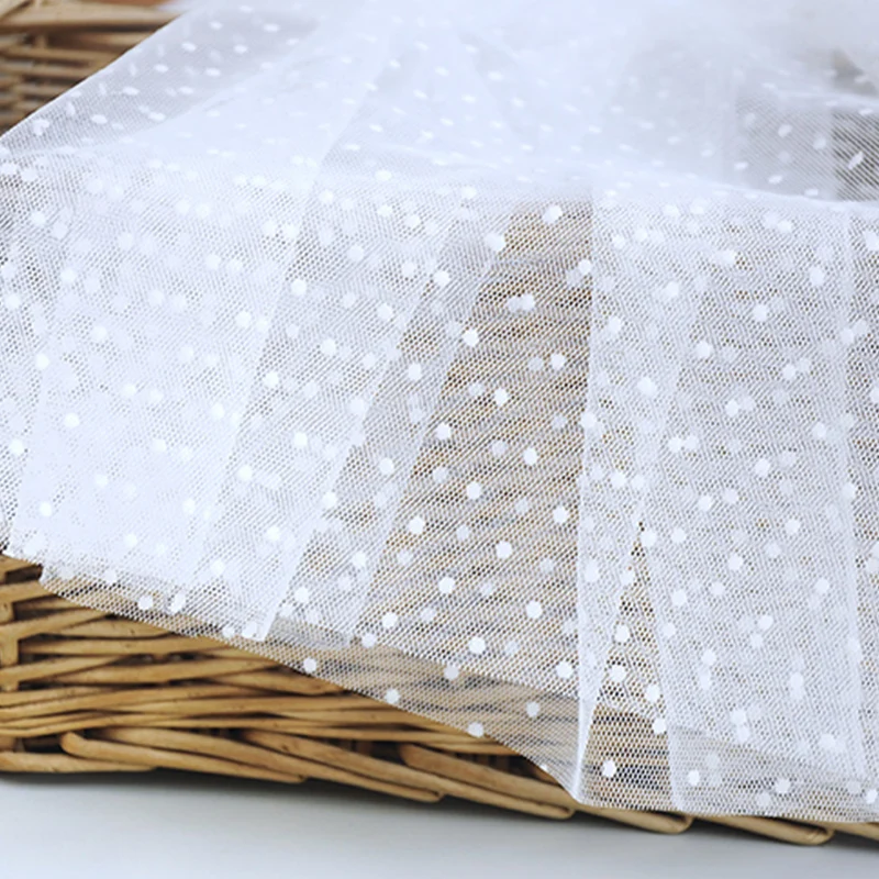 5 лет черно-белая Мягкая сетчатая ткань флокированное платье в горошек Вышитое