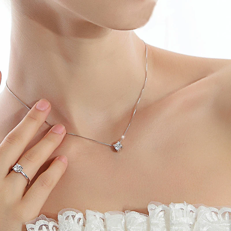 

Silver Color 925 Necklace Diamond Pendant Female Gemstone Slide Chain Clavicle Necklace Sapphire Crystal Bizuteria Pendants