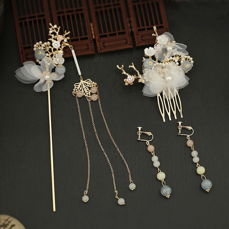 

2020 New Vintage Hair Accessories Flower Jewelry Earrings Hair Comb Hairclip with Tassel Chinese Traditional Headdress