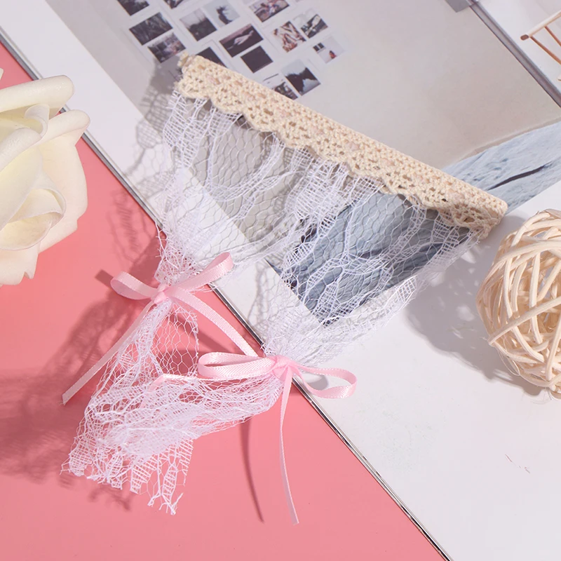 

Cute Dollhouse Miniatures Lattice and Lace Curtain for 1/12 Scale Dolls House Bedroom Furniture Decor Accessories