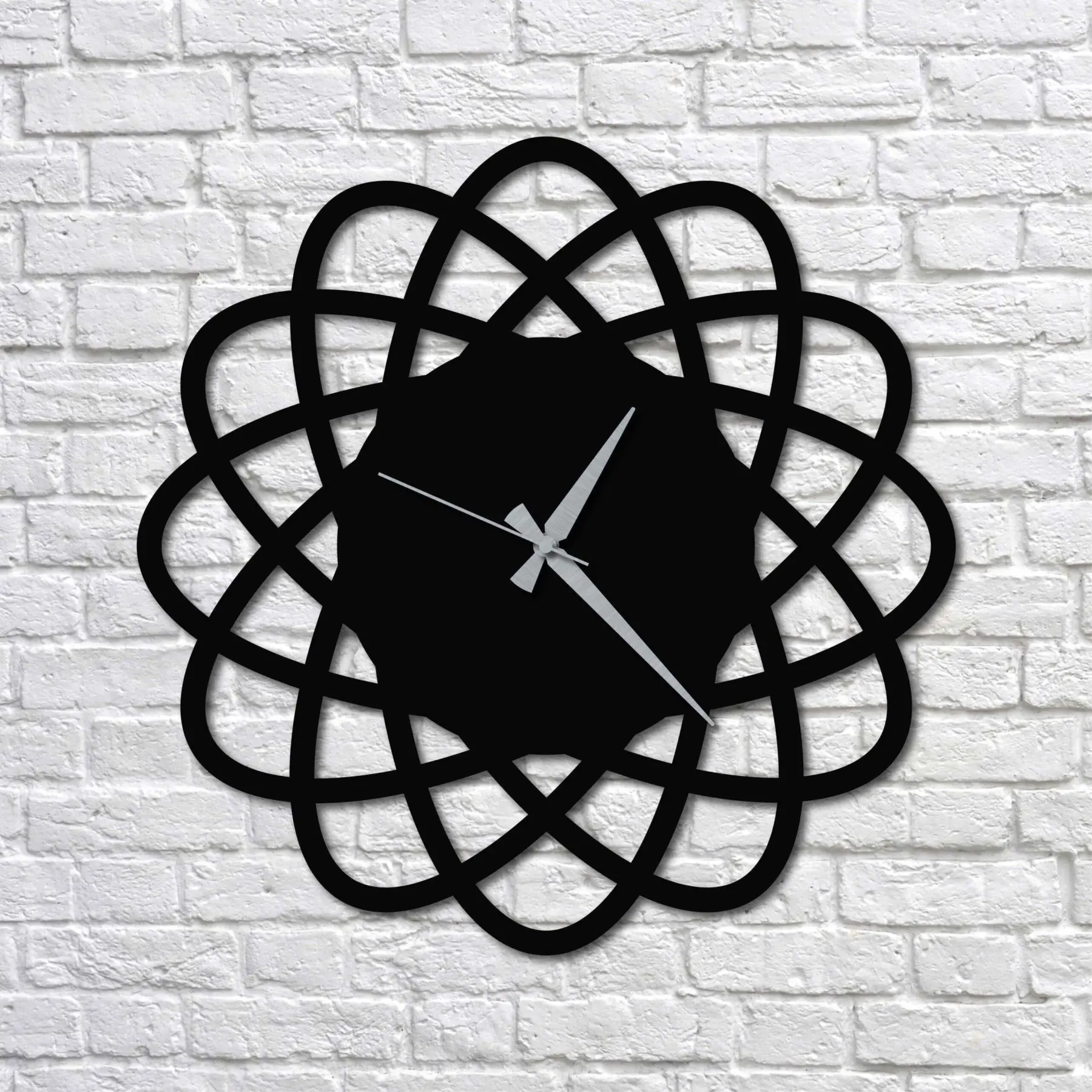 

Metal Wall Art - Spiral Metal Wall Clock - Interior Decoration - Wall Hanging - Industrial Decor - Wall Sign-50x50 cm