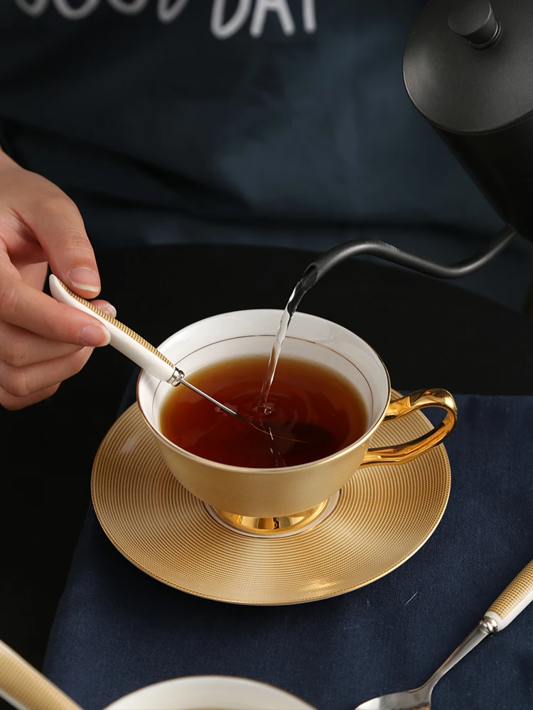 Фарфоровая чашка чайный набор блюдца чаша дзен многоразовая Золотая для кофе