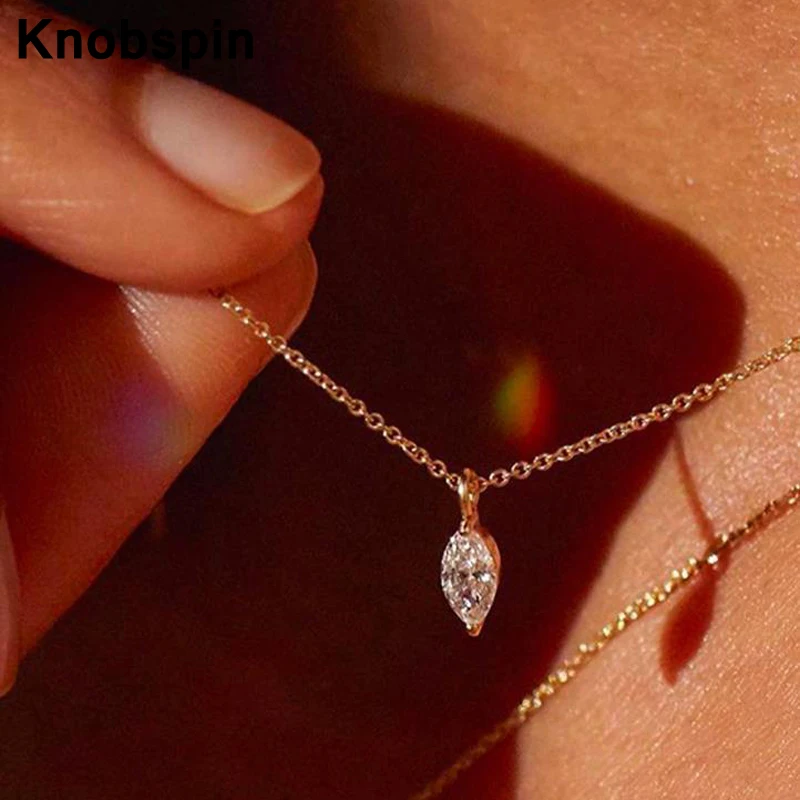 

Knobspin Stars' Same Style Real 9K GOLD 0.3 Carat Moissanite Pendant Necklace With GRA Wedding Necklace For Women Fine Jewelry