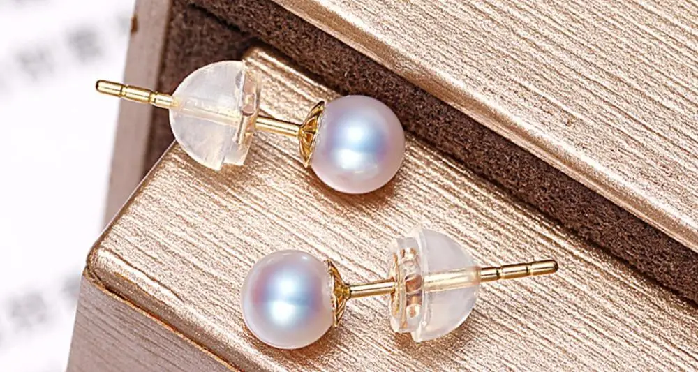 

elegant 9-10mm south sea round white pearl earring 18k