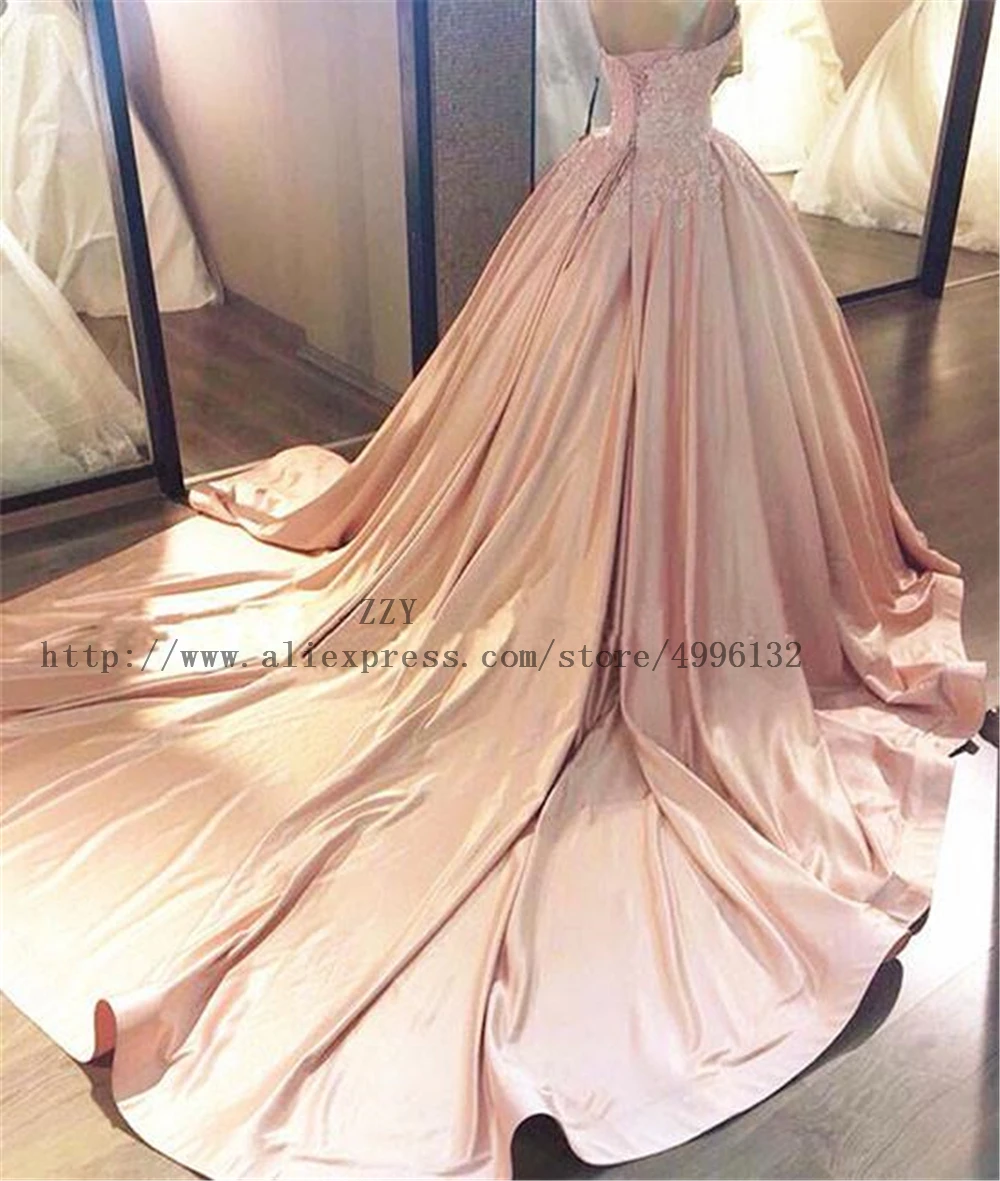 

Lace Appliques Satin Lace-Up Ball Gown Quinceanera Dresses Backless Floor-Length Vestidos De 15 Anos Sweet 16 Dresses With Lace
