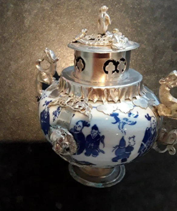 Китайский старинный фарфор инкрустированная тибетская серебряная и крышка с