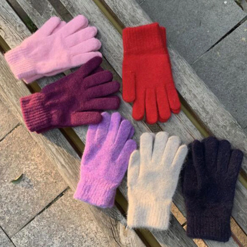 

women winter Gloves Plush cute plush warm riding glove Warm Full Fingers gloves OutdoorImitation Cashmere gloves Knitted Mittens