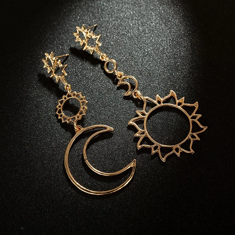 

20189 new European and American retro Earrings sun god moon god asymmetric exaggeration moon sun Earrings female