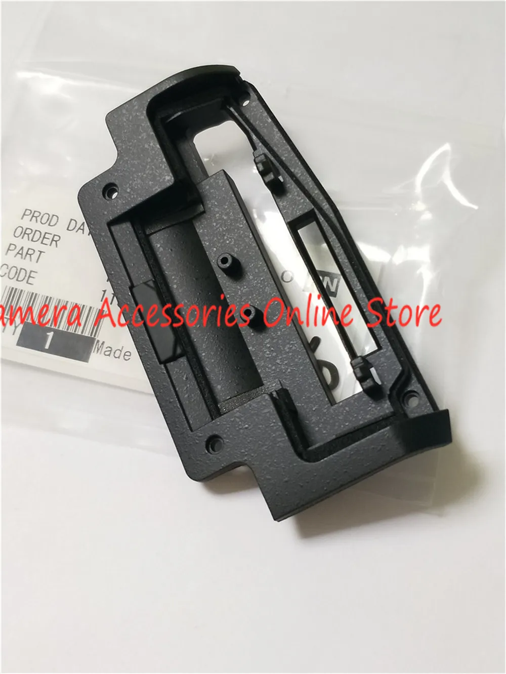 

New and Original For Nikon D810 CF MEMORY CARD COVER UNIT 1182N Camera Lens Repair Part