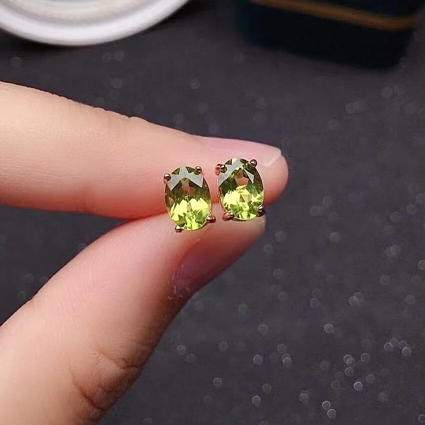 

Simple Silver Gemstone Earrinmgs for School Girl 5mm*7mm Natural Peridot Stud Earrings 925 Sterling Silver Peridot Jewelry