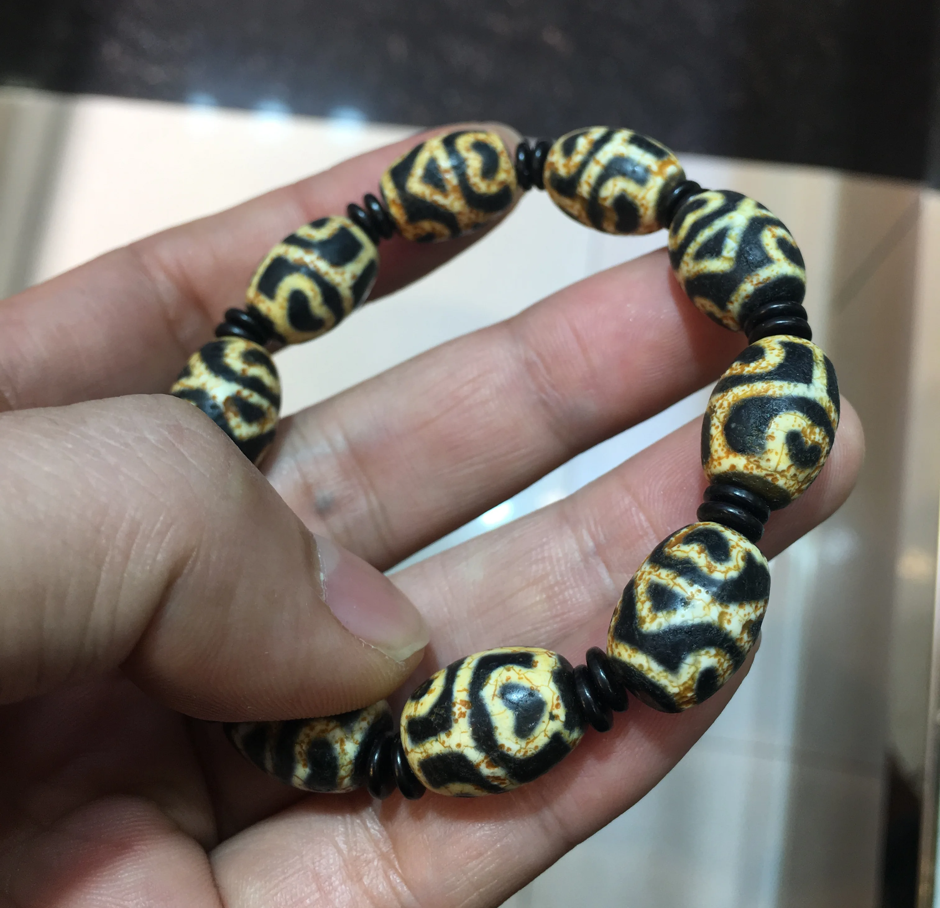 Rare Magic Tibetan Old Agate DRAGON VEIN MULTI SYMBOL Totem dZi Bead Bracelet Bangle | Beads