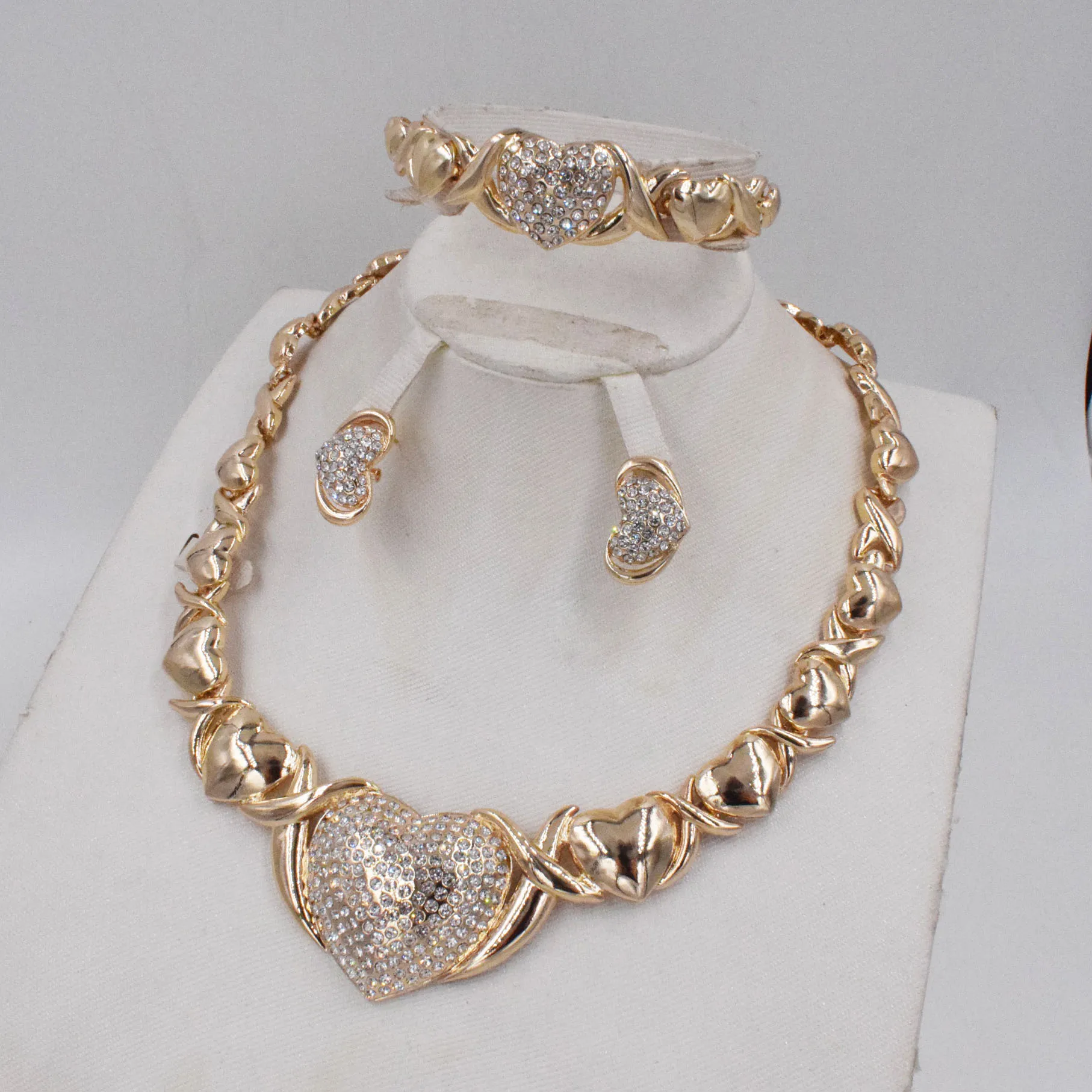 2020 New Fashion Dubai Jewelry Sets Elegant line Crystal Costume Nigerian African Beads Design | Украшения и аксессуары