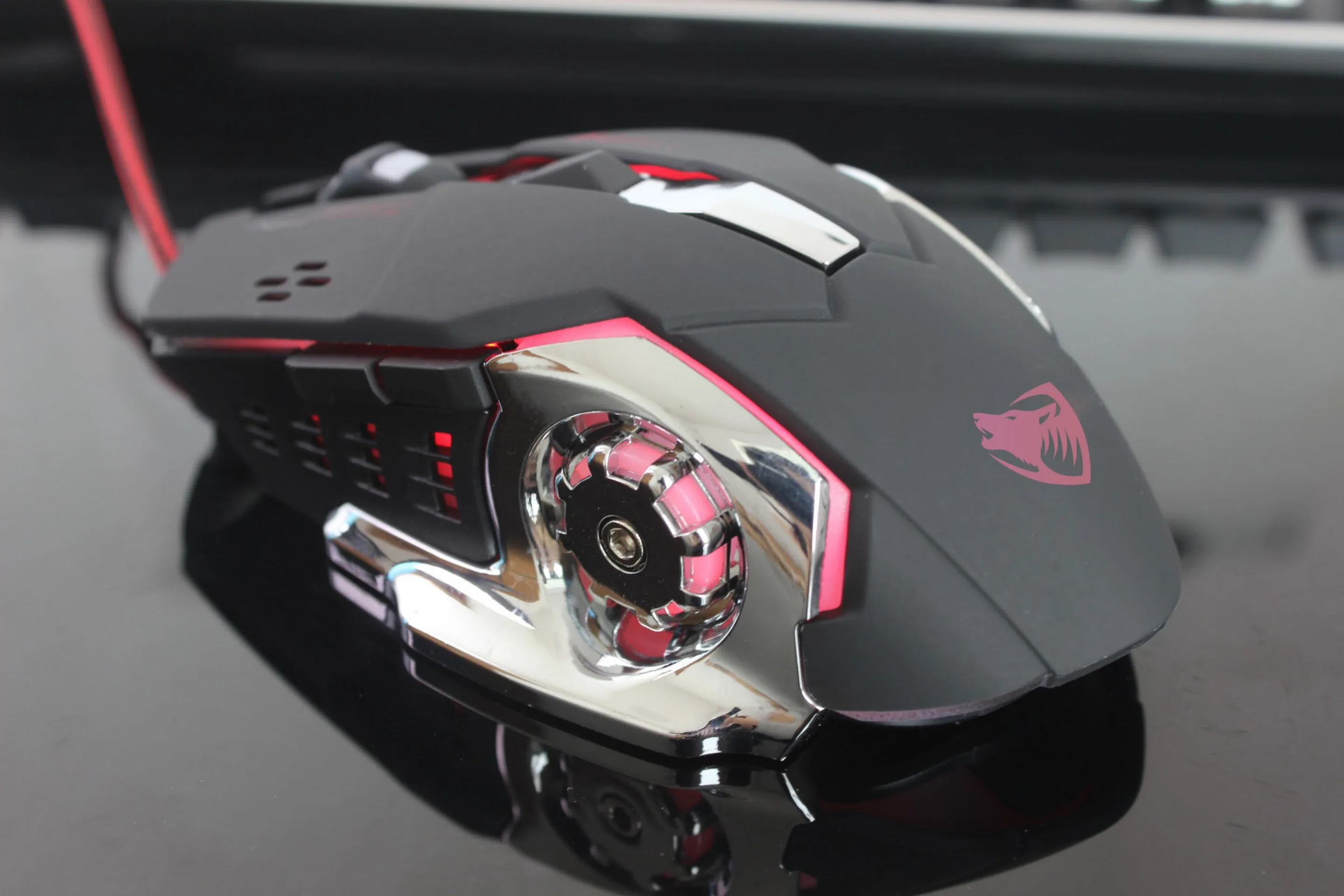 

Profession Gamer Gaming Mouse 8D 3200DPI Adjustable Wired Optical 7 Color LED Computer Mice USB Cable Silent Mouse for laptop PC