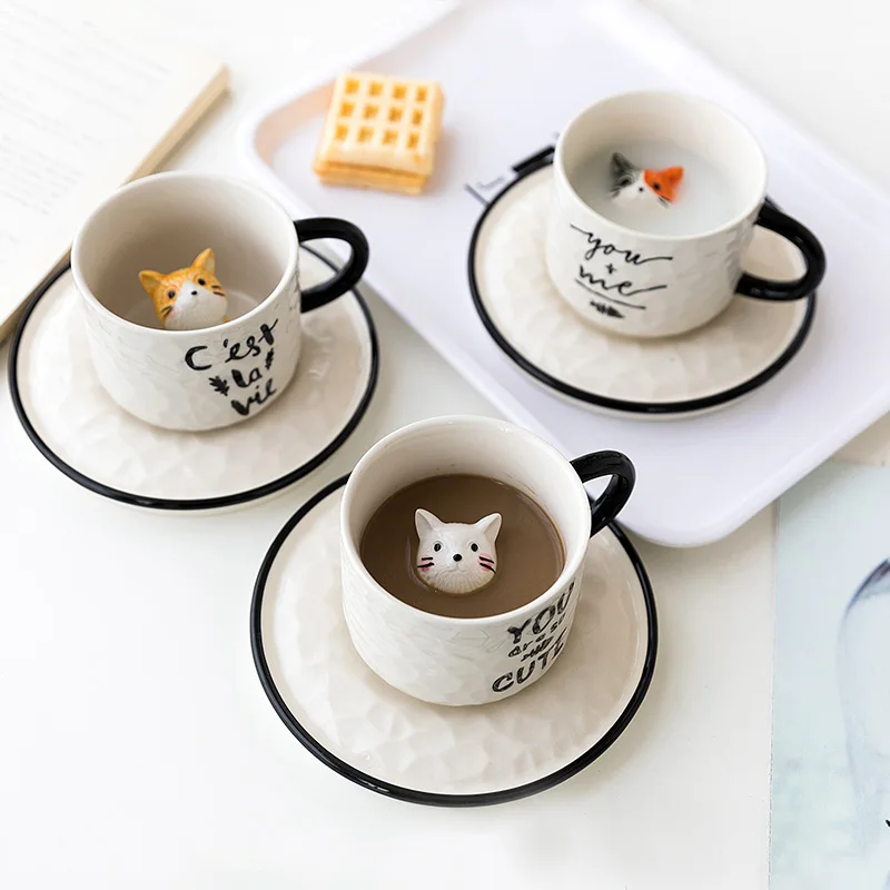 

Керамическая кружка с ложкой, креативный поднос с изображением милой кошки, рельефная ручка для кофе, молока, чая, фарфоровая чашка, пара чаш...