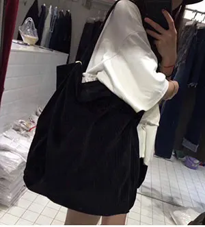 Недорогая винтажная сумка для девочек Вельветовая на плечо от производителя