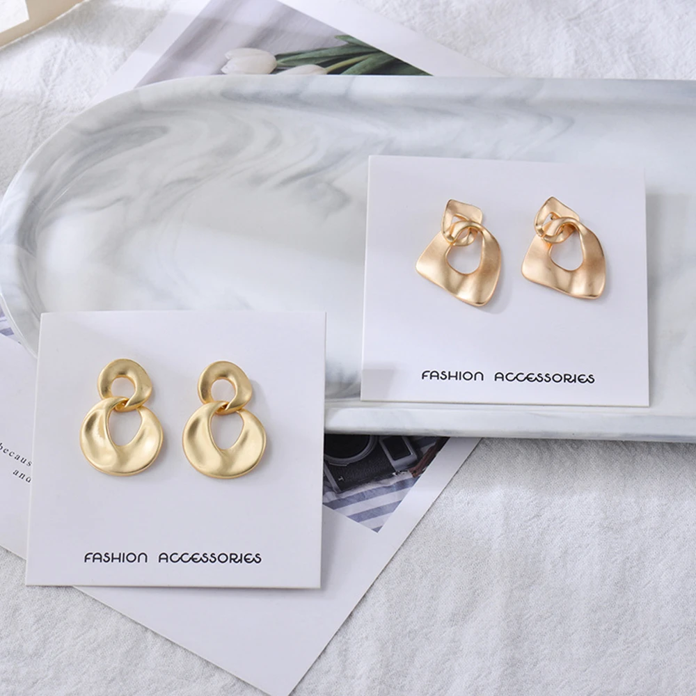 

Korean Temperament Simple Metallic Matte Circle Earrings Personality Retro Cool Wind Fashion Earrings Women Push-back Zinc Alloy