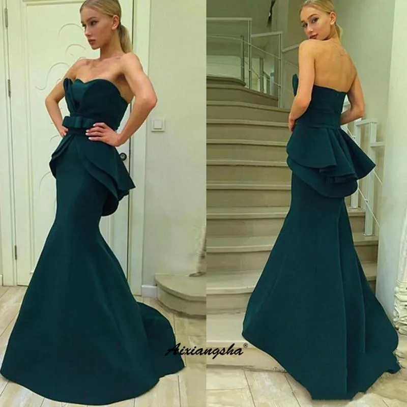 

Dark Green Strapless Mermaid Sexy Evening Dresses Sleeveless Simple Party Dress Robe De Soiree