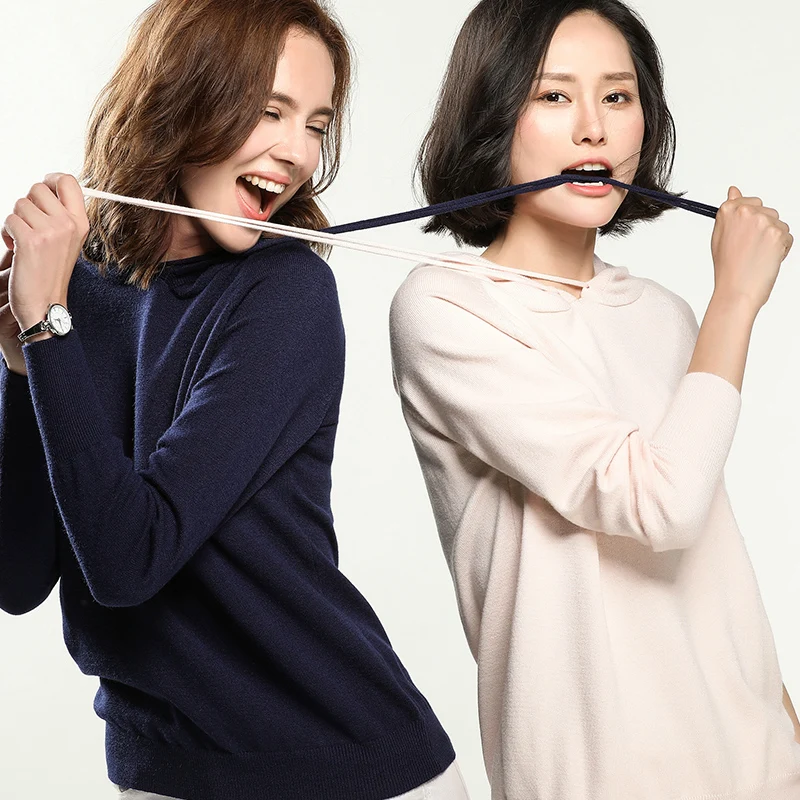 Женский пуловер с капюшоном осенние и зимние модели длинными рукавами Свободный