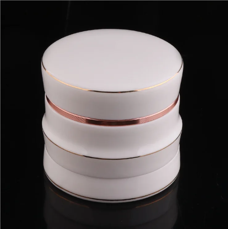 

The New Upscale ceramics 63X57mm 4 Layers Smoking Herb Grinders Tobacco Quality Grinder Cigarette Pipe cigarette fittings