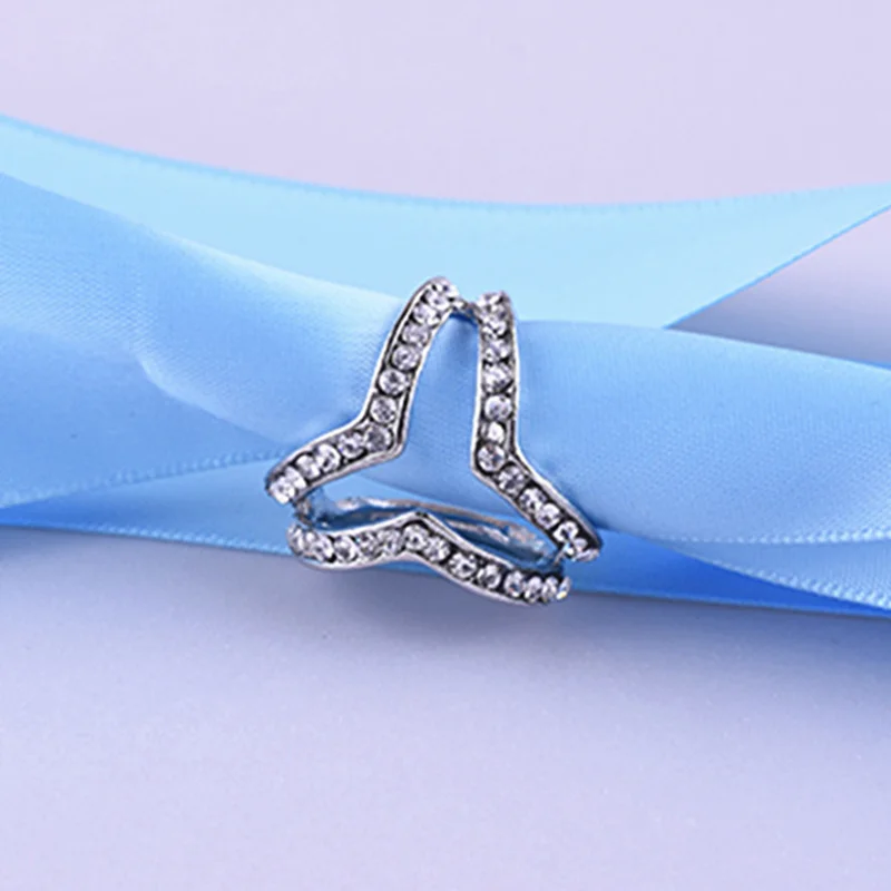 Модный костюм из трех круглые хрустальные броши шаль пряжки аксессуары для