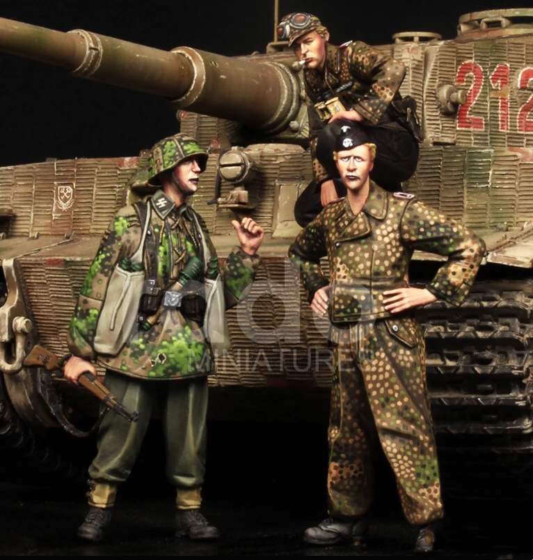 

1/35 Resin Model Figure GK，Unassembled and unpainted kit