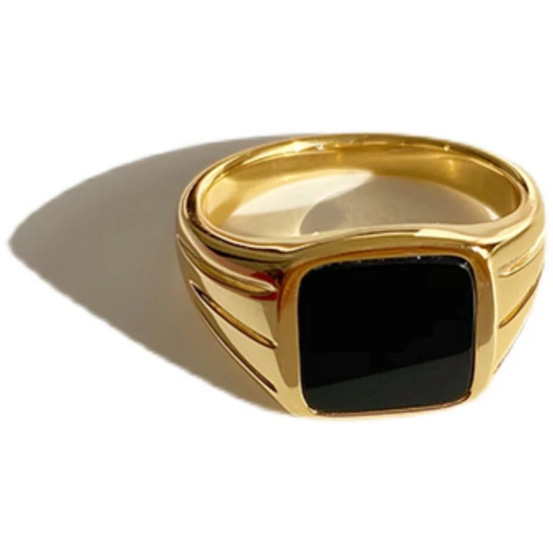 

Savi Same Style European and American Fashion Square Black Agate Classic Retro 925 Silver Plating 18K Gold Stamp Ring