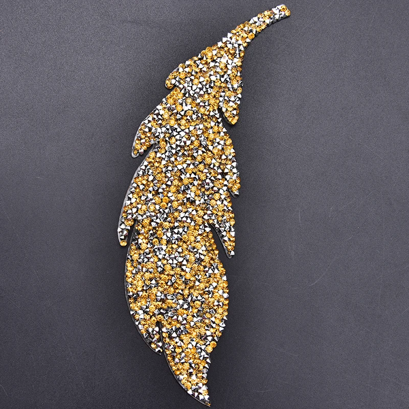 Новый дизайн вышитые нашивки стразы в форме листьев и перьев Приклеивание утюгом