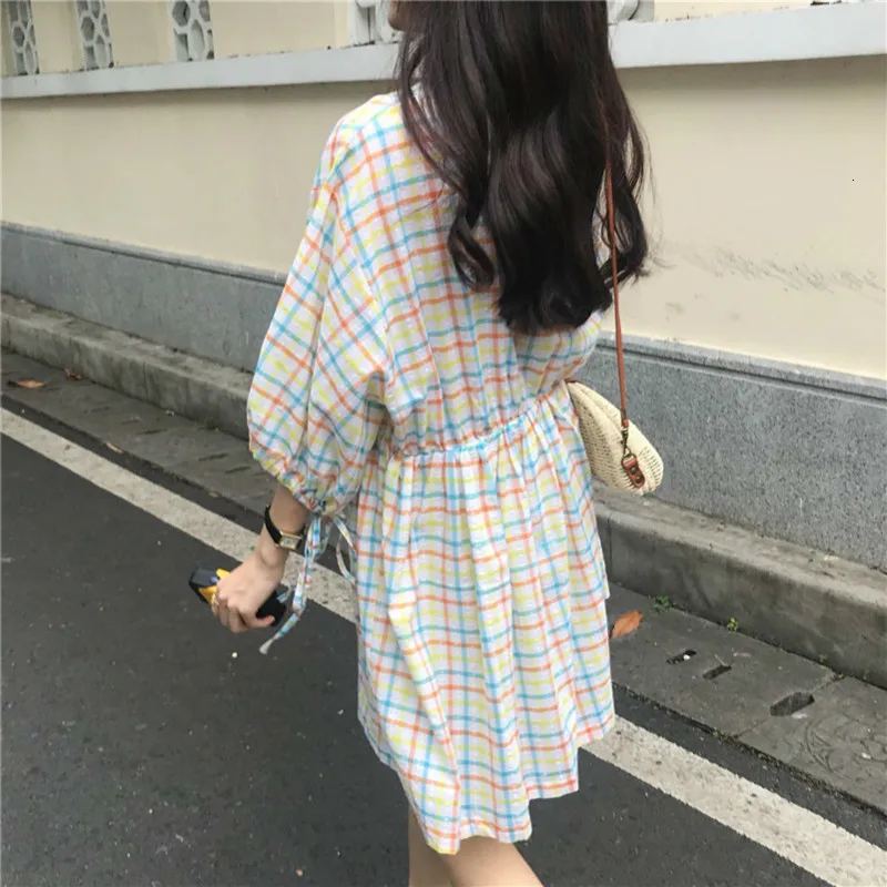 

Женское клетчатое Хлопковое платье мини с V-образным вырезом и рукавами-фонариками