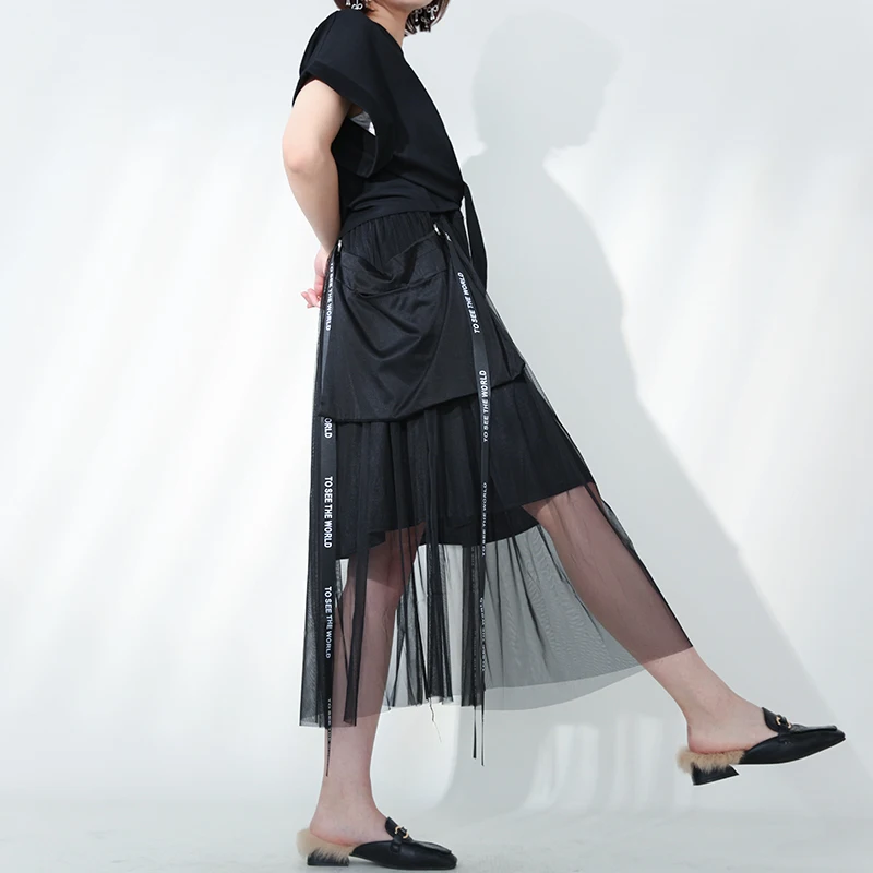 

[EAM] High Elastic Waist Black Mesh Ribbon Spliced Letter Casual Half-body Skirt Women Fashion New Spring Summer 2021 1DD812801