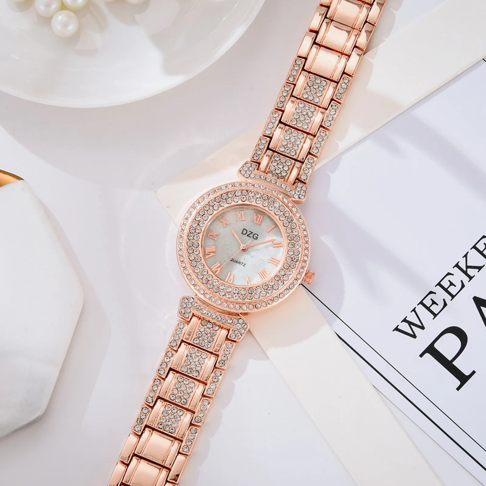 

WomenS Watches Fashion Leather Quartz Watch For Girls WomenS Bracelets Clock Luxury Diamond Ladies Watches Relogio Ferminino