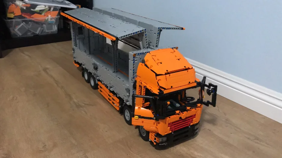 

Science and technology building block moc-1389 remote control assembly toy model of Arakawa truck carriage boy's birthday gift