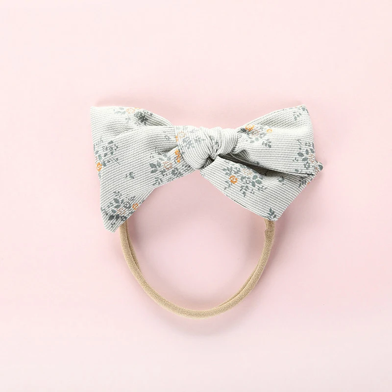 

Повязка для волос с цветочным принтом и бантом, милые детские повязки для волос с бантом, нейлоновые повязки для волос, мягкие повязки на гол...