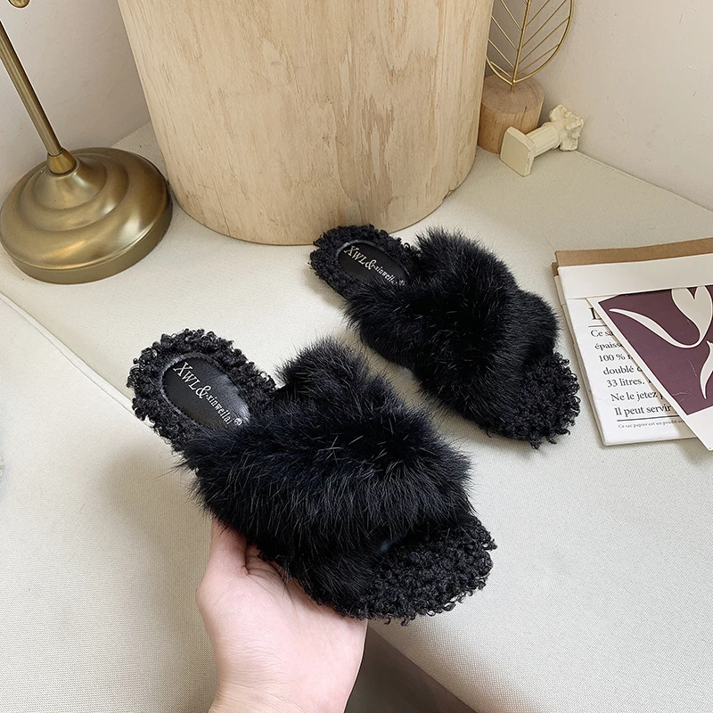 Белые меховые тапочки зимние плюшевые женские удобные домашние высокого