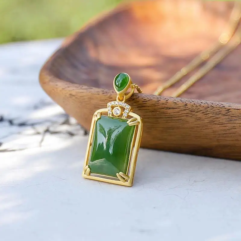 

Natural Hetian Jade Pendant S925 Sterling Silver Jade Fashion Big Brand Retro Gilding Craft Simple Silver Jewlary Necklace