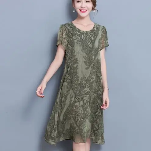 Модное осеннее платье А силуэт с вышитыми цветами женское элегантное размера