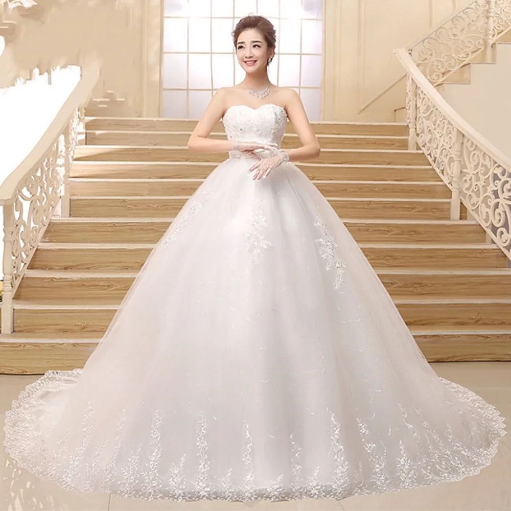 

Elegant Strapless Lace Embroidery Long Tail Wedding Dress Bridal Gown