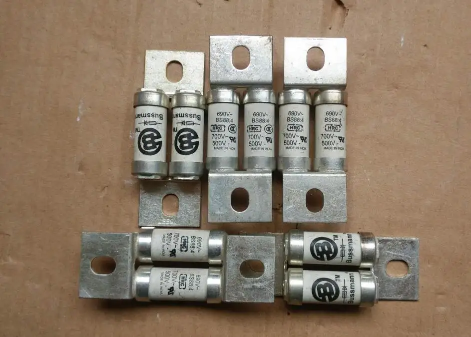 Предохранитель Delta Inverter 690 В ~ BS88: предохранитель с двойной трубкой 75 а/А (1 шт.)