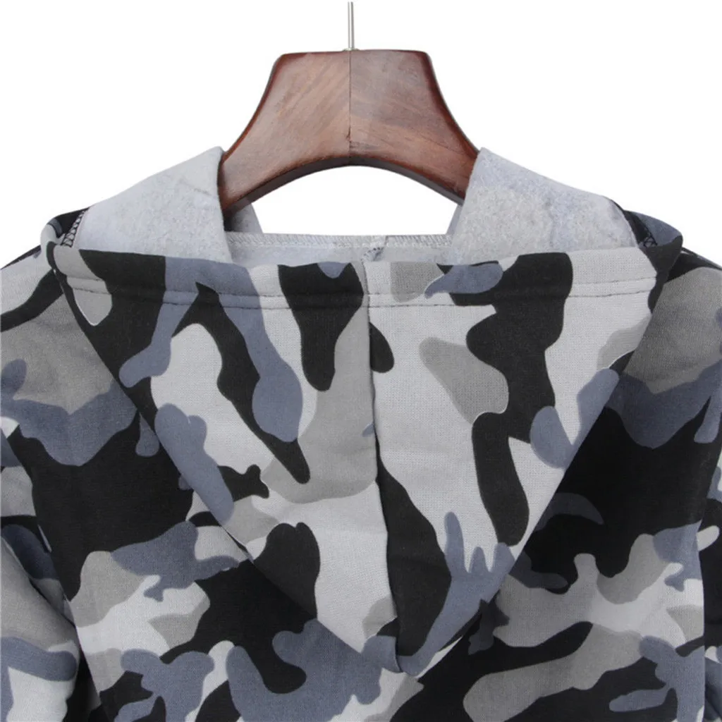 

Hoodies & Sweatshirts