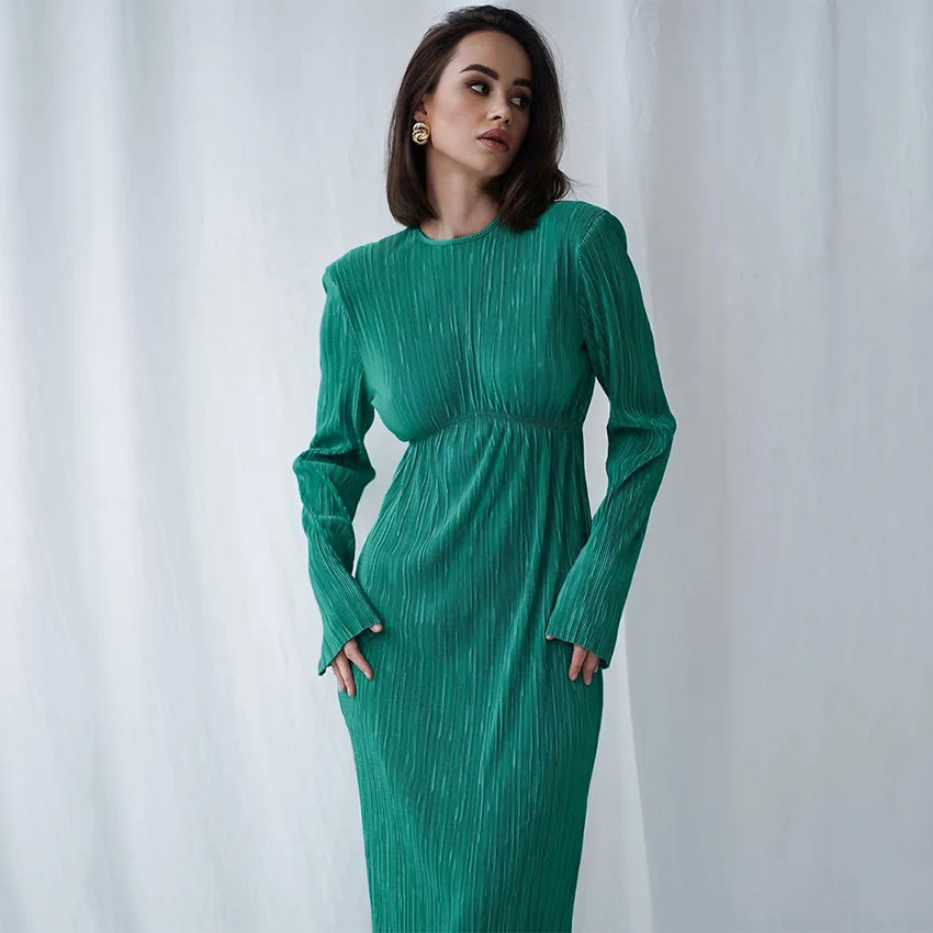 

2022 Spring Women Long O-Neck Hollow Out Sexy Backless Slim Pleated Dress
